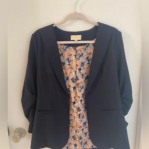 LIKE NEW!!!! Perfect for Spring- Cutesy navy blue blazer with scrunched sleeves